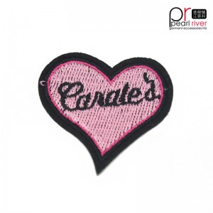 Patch di paillettes a forma di cuore